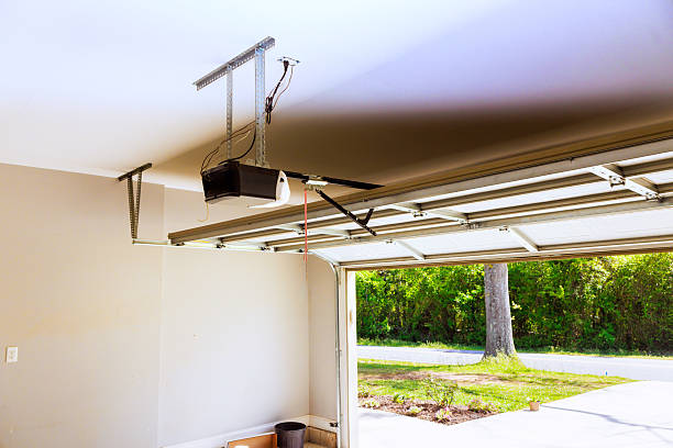 Top rated local Garage Door specialists in Farrell, PA